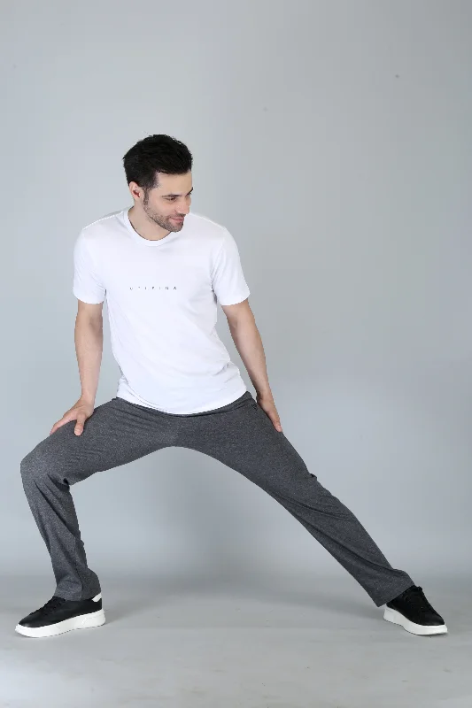 Weekend Deals That Impress STRAIGHT FIT TEXTURED BOTTOM