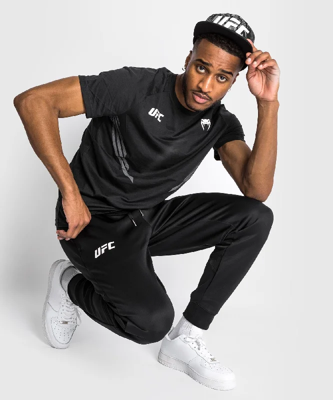 Sale Alert UFC Venum Pro Line Men's Pants - Black
