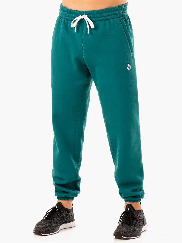 Exclusive Access Recharge Relaxed Track Pant - Teal