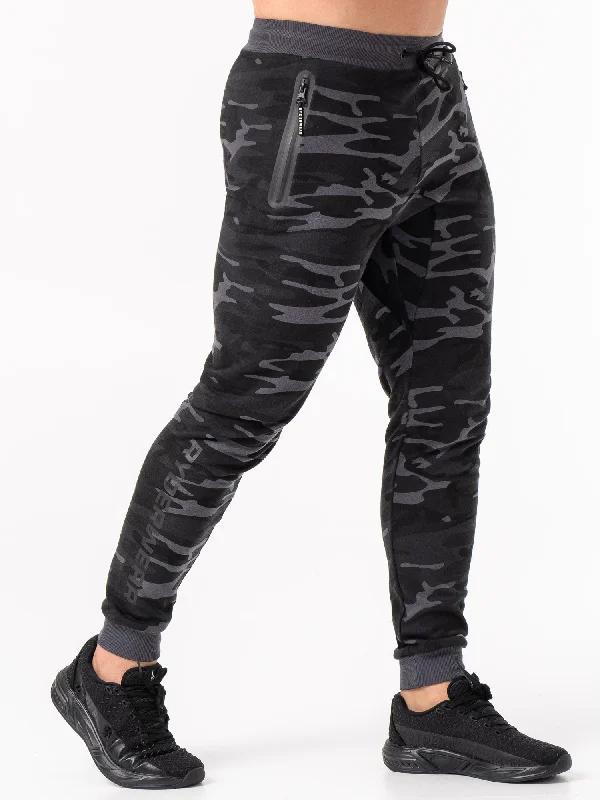 Super Discount Energy Track Pants - Black Camo