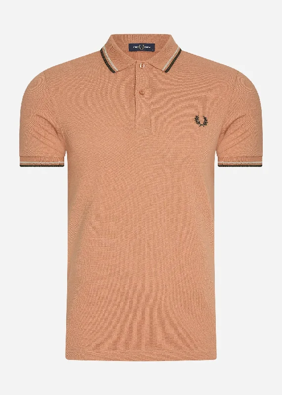 Price Blitz Twin tipped Fred Perry shirt - light rust warm green