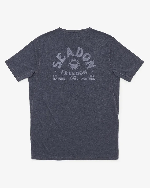 Weekend Savings Bonanza M's Daymaker Tee- Freedom