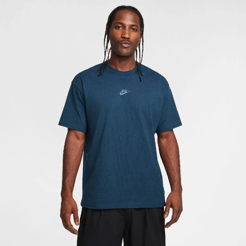 Weekend Bargains Galore Men's Sportswear Premium Essentials T-Shirt