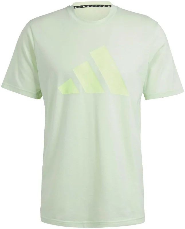 Weekend Savings Extravaganza Men's Train Essentials Feelready Logo T-Shirt