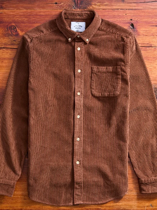 Early Bird Discount Lobo Button-Up Shirt in Brown