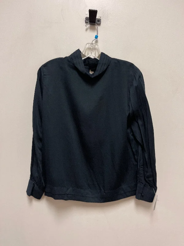 Weekend Deal Top Long Sleeve By Cma In Navy, Size: Xs