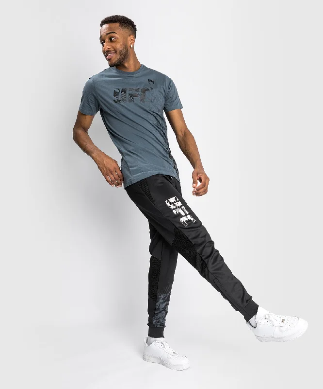 Top Pick UFC Venum Authentic Fight Week Men's Pants - Black