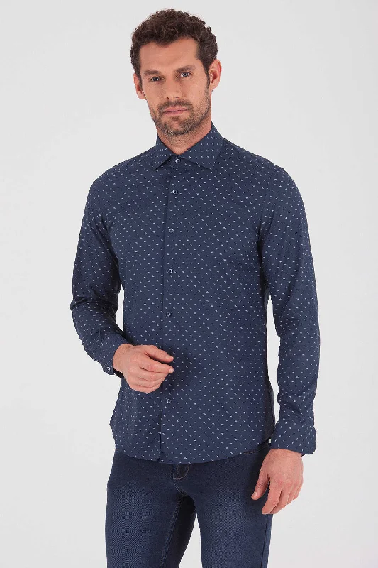 Weekend Savings Bonanza Slim Fit Wave Printed Cotton Blend Navy Casual Shirt