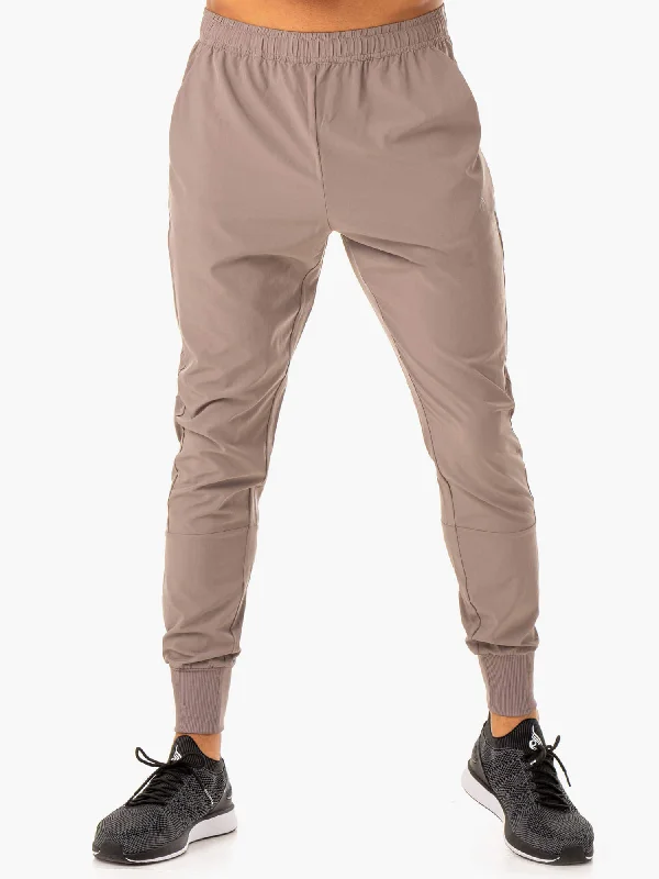 New Deals Division Woven Joggers - Taupe