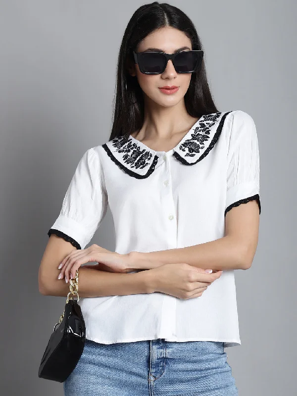 Weekend Savings Spree Embroidered Peter Pan Collar Top