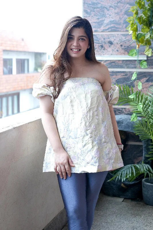 Weekend Specials to Celebrate Roman Printed Tube Top