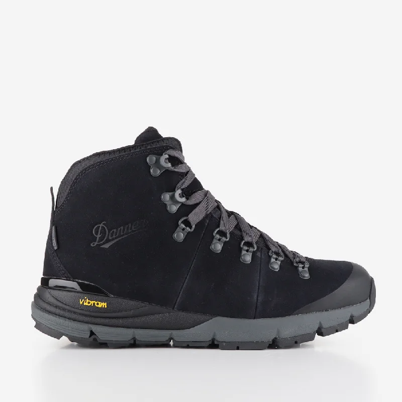 Final Offer Danner Mountain 600 4.5" Boots - D Standard Fit