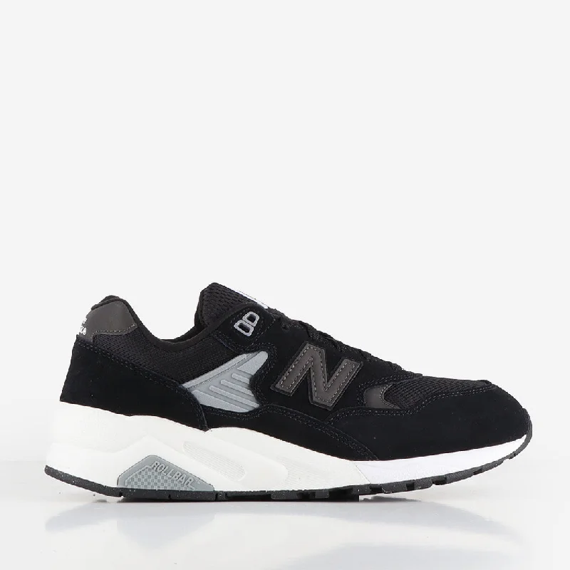 Epic Deals New Balance MT580ED2 Shoes