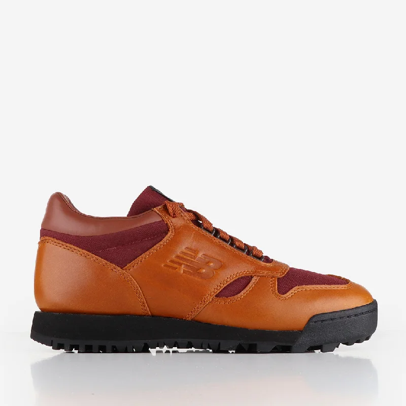 Weekend Bargains Galore New Balance Rainier Low OG Shoes